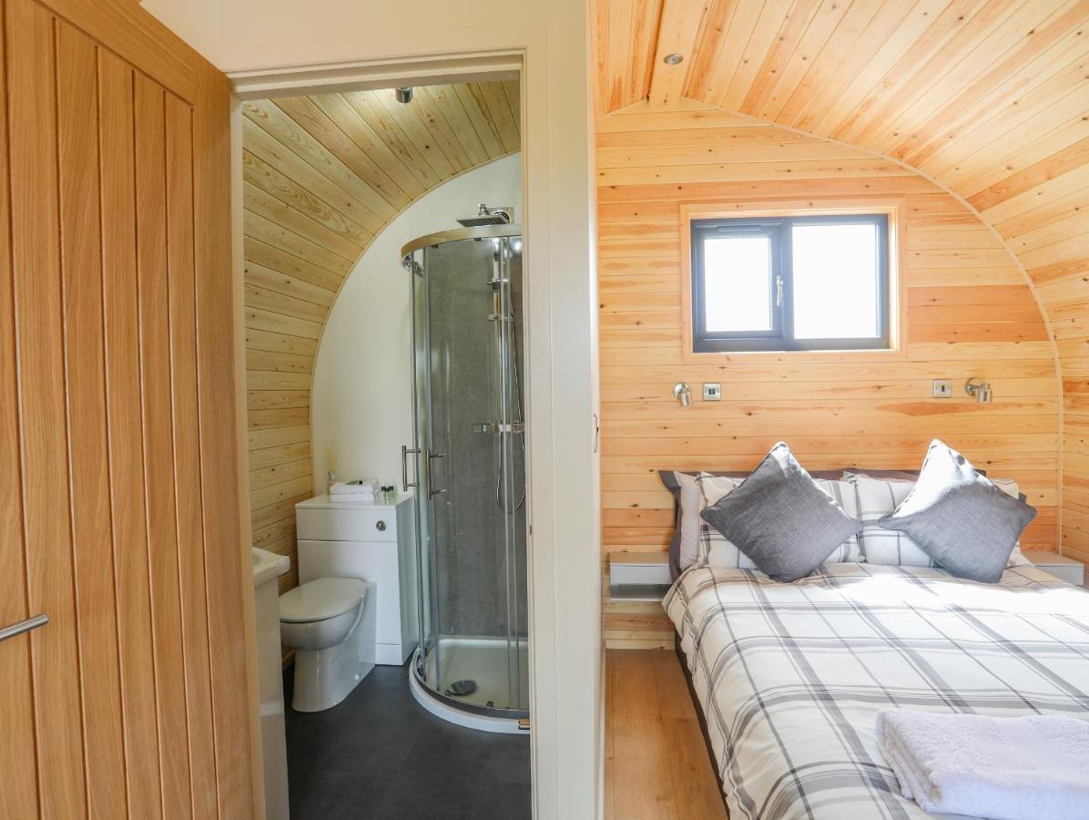 Caban Cariad Holyhead Bagian luar foto