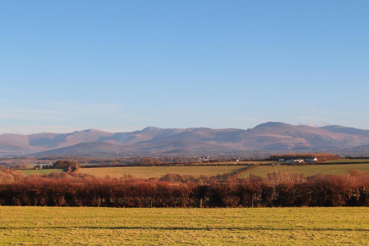 Caban Cariad Holyhead Bagian luar foto
